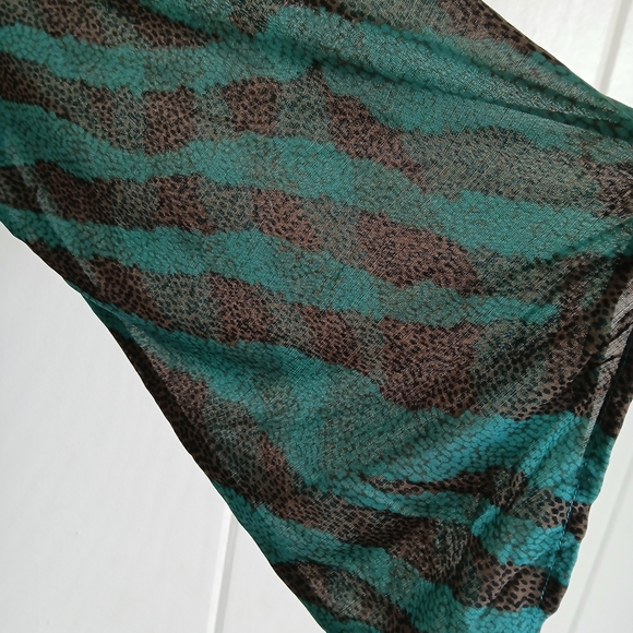 Style & Co. Teal and Black Zebra Print Blouse - Picture 5 of 6